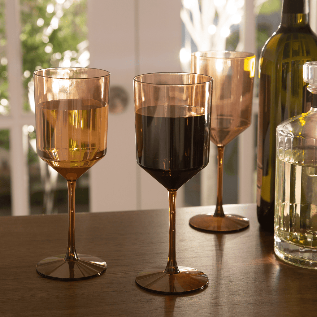 Our Favorite Versatile Wine Glass Feels Luxe, but It Won't Break Your  Budget If It Shatters